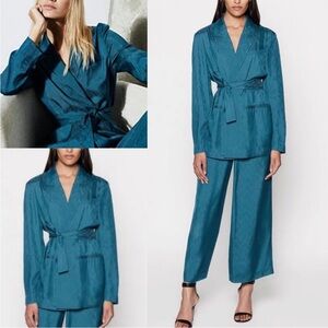 EQUIPMENT Ramond Waist Tie Blazer
Size 10